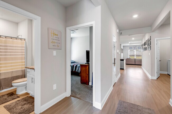 Foto del edificio - 5371 Leeds Ln