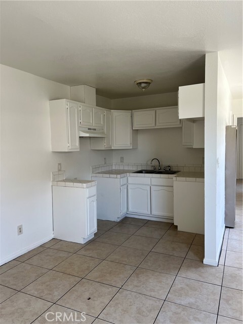 Foto del edificio - 8118 3rd St
