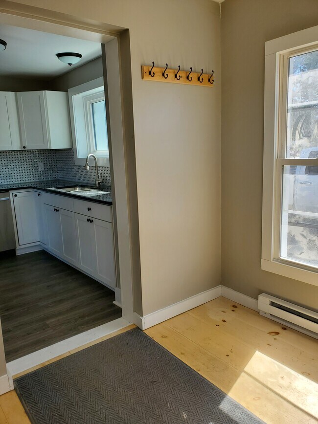 Cuarto de servicio en la parte trasera de la casa. - 213 Main St