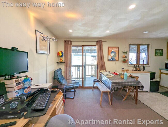 Building Photo - Porter  Square 1 Bed Plus Study with Deck