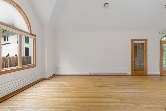 Foto del edificio - 24 Carthay Cir