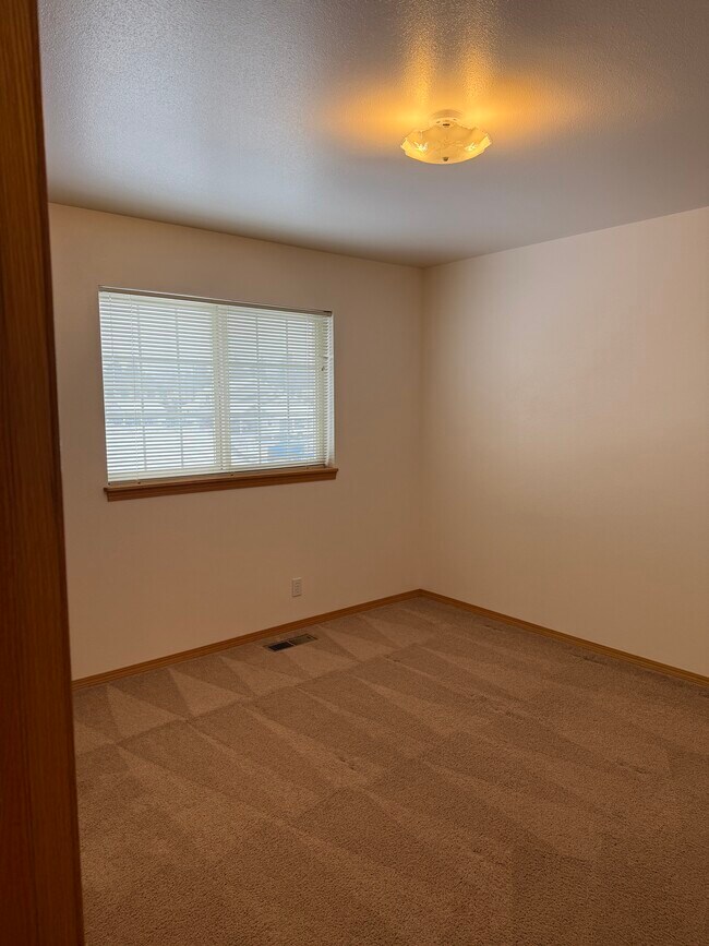 Foto del edificio - 90 S Grover Pl