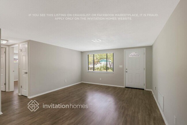 Foto del edificio - 16033 Villa Dr