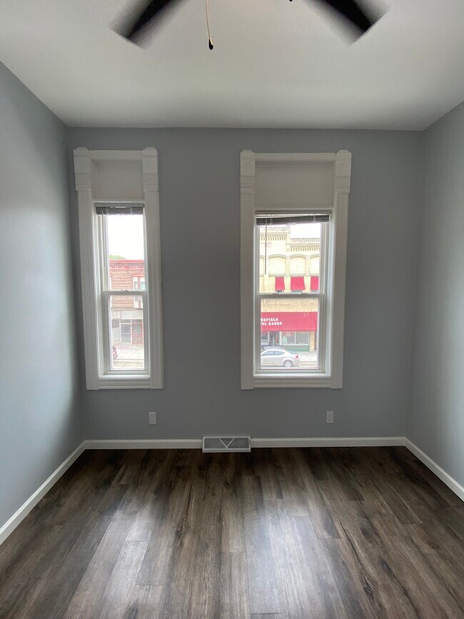 44 N Main St Unit APT A, Deerfield, WI 53531 44 N Main St Deerfield