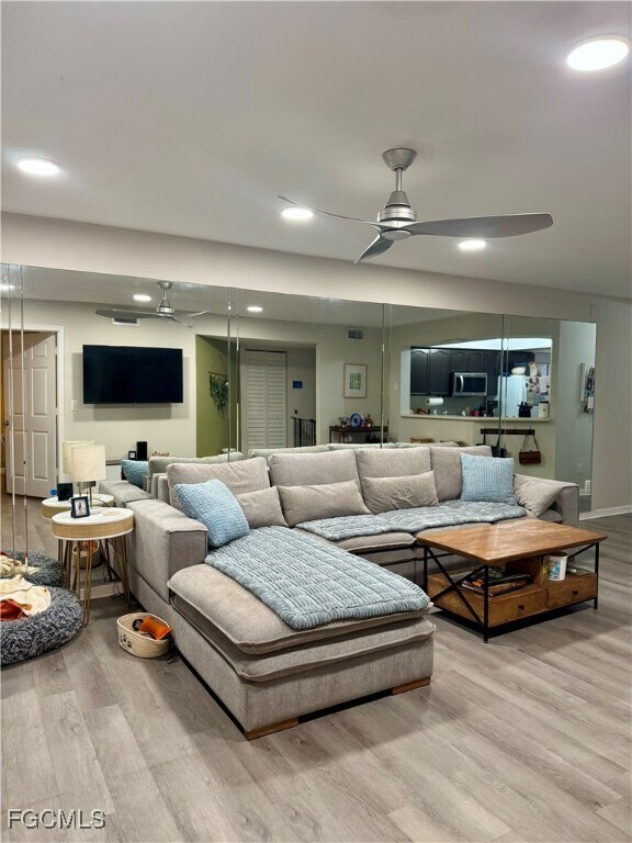 Foto del edificio - 28260 Pine Haven Way