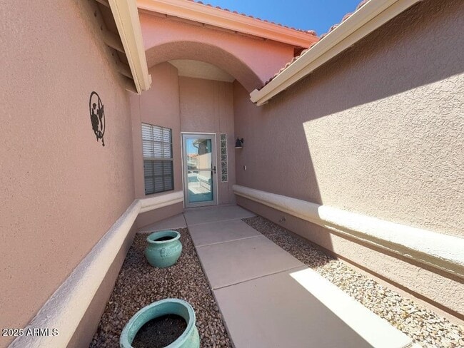Building Photo - 3876 Camino del Vara