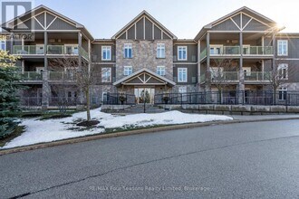 Building Photo - 27 Beaver St S