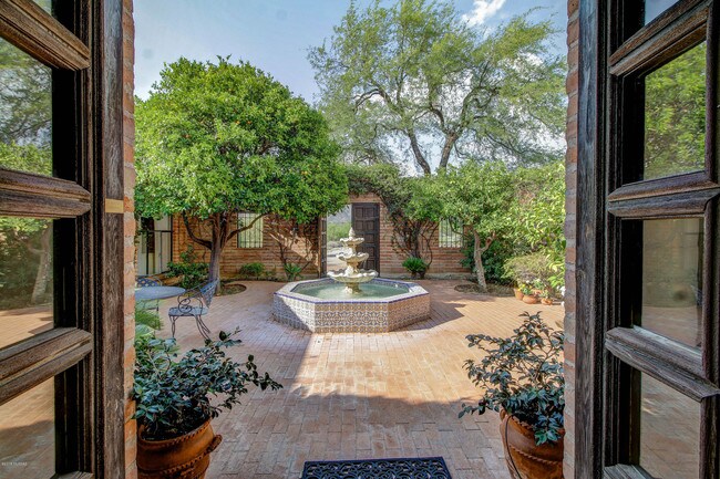 Building Photo - 5350 E Camino Francisco Soza