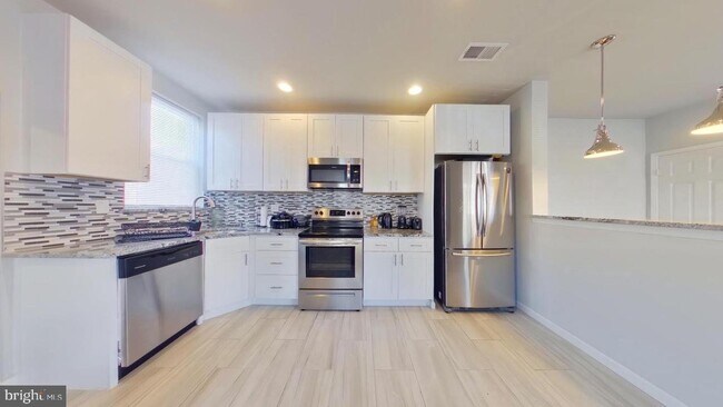 Foto del edificio - 5255 W Berks St