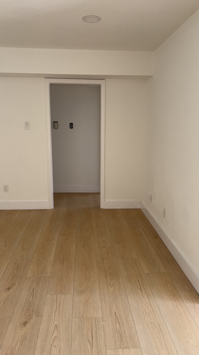 Building Photo - 4664 Matilda St
