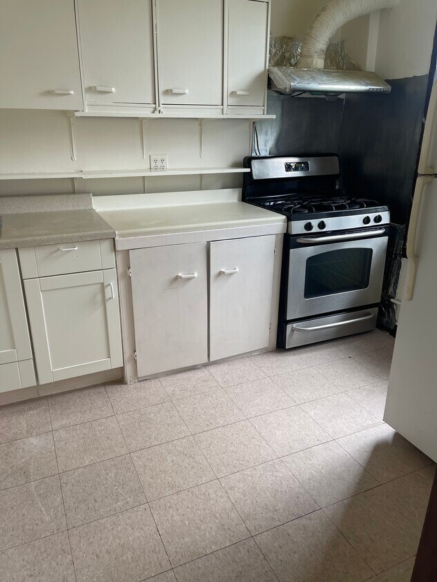 Primary Photo - 470 63rd St