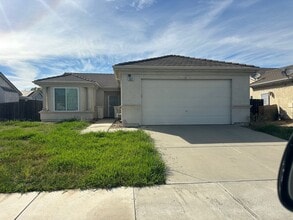 Building Photo - 3527 Griffith Dr