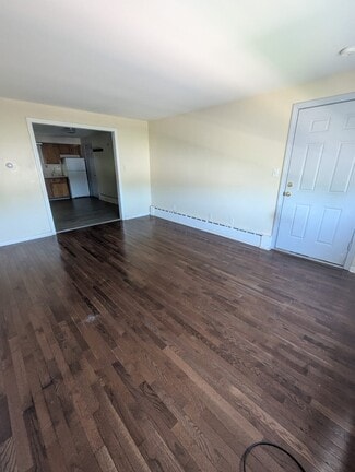 Building Photo - 641 Newhall St
