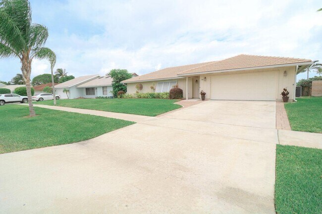 Foto del edificio - 73 Pine Hill Trail W