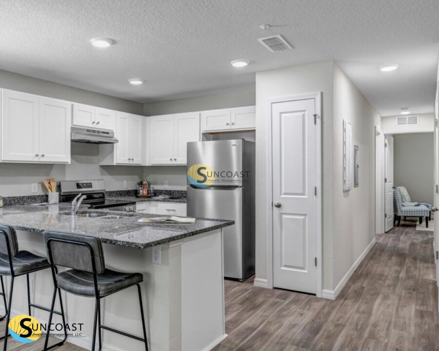 Foto principal - 11455 Oakfield Ct