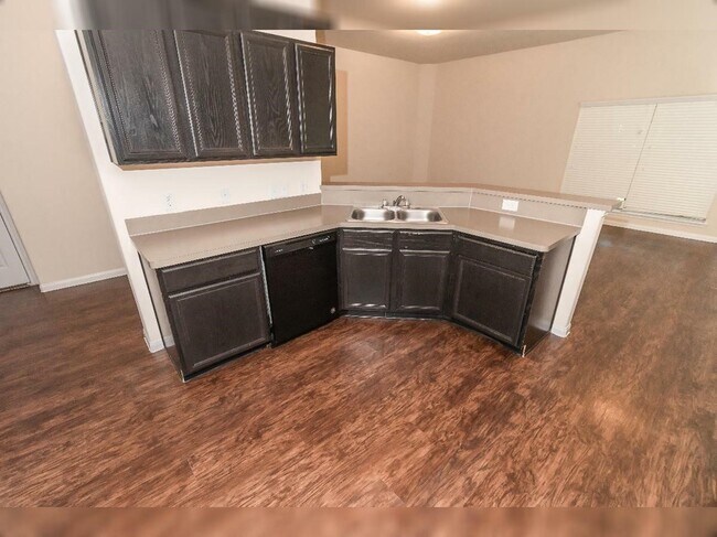 Foto del edificio - 29442 Westhope Dr