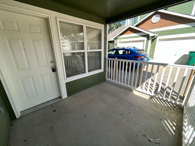 Foto del edificio - Great Townhome in North Fort Collins