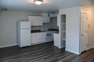 Building Photo - Greentree