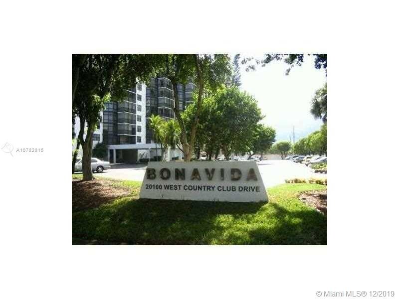 Primary Photo - 20100 W Country Club Dr