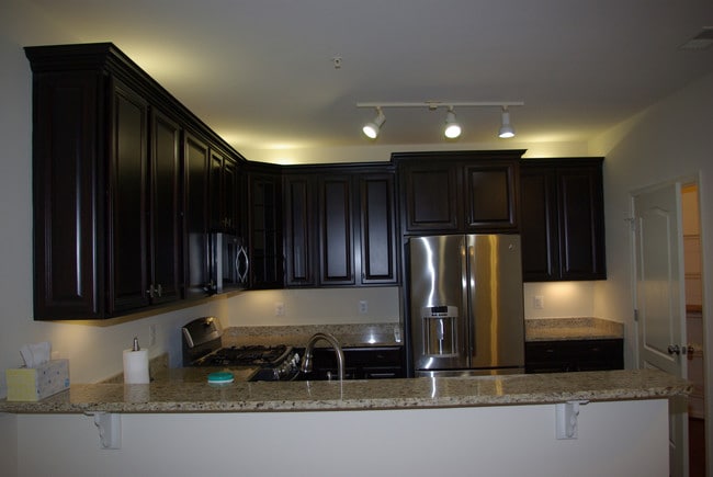 Building Photo - 43144 Sunderland Terrace