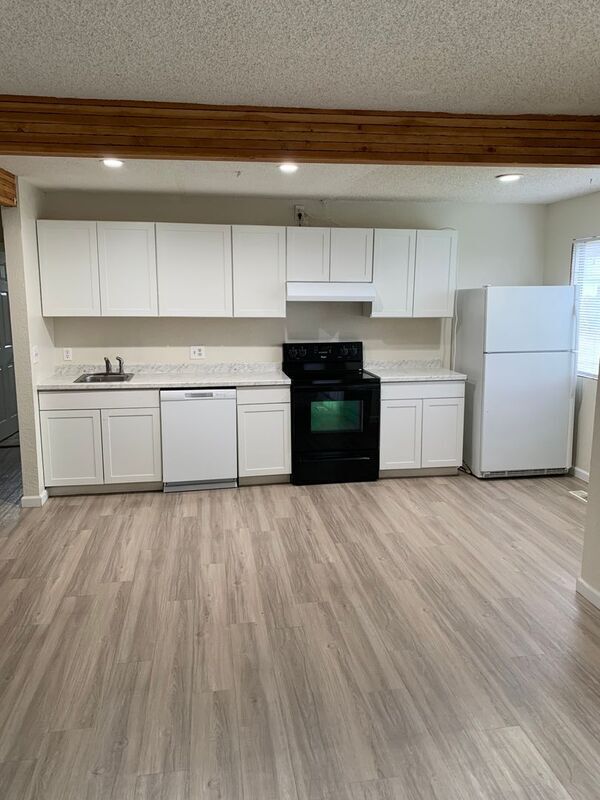 1106 N Buchanan St Unit A, Kennewick, WA 99336 Condo for Rent in