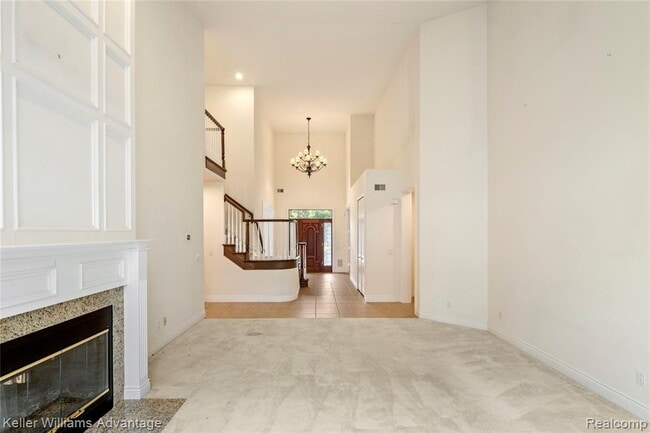 Building Photo - 47611 Manorwood Dr