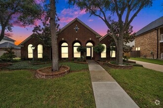 Building Photo - 2711 Sica Hollow Ln