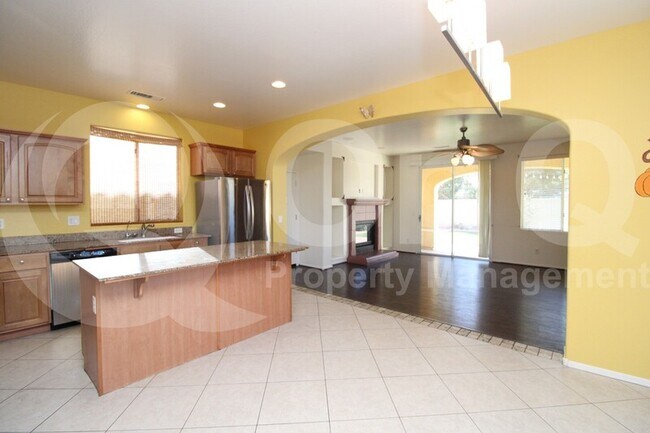 Foto del edificio - 1150 N Crosscreek Dr