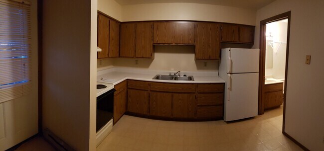 Foto del edificio - 532 E Bronson Rd