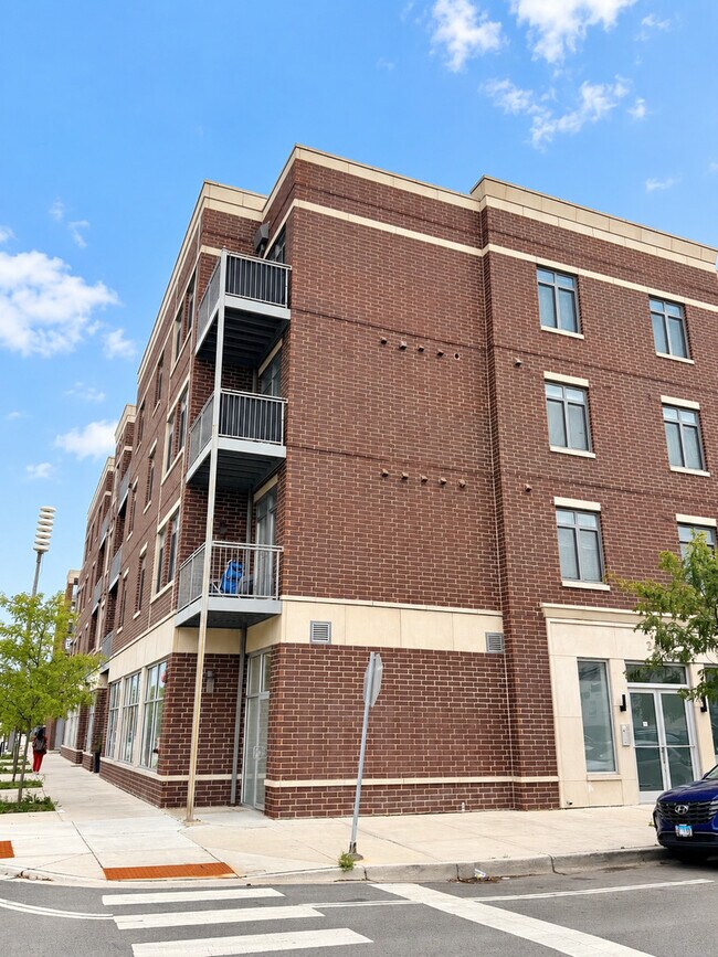 Foto del edificio - 243 E 31st St