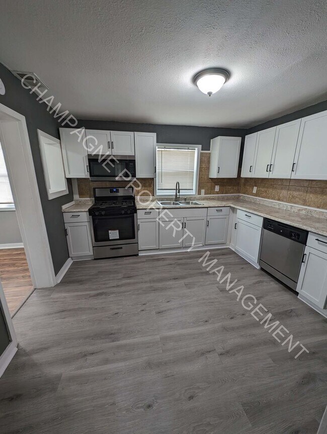 Foto del edificio - Updated Single Family Home