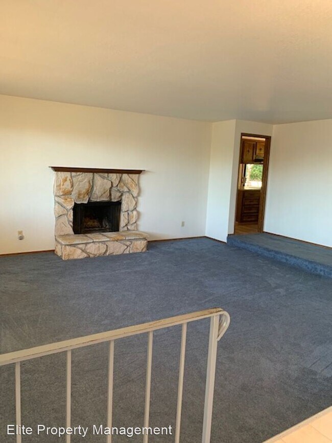 Foto del edificio - 3 br, 2 bath House - 3478 NW Maxine Cirlce