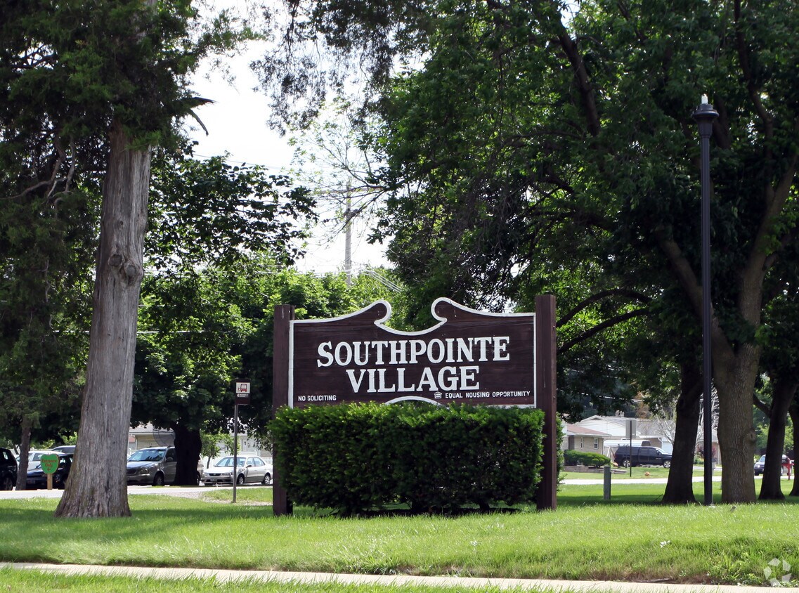 Southpoint Village Apartments Columbus, OH