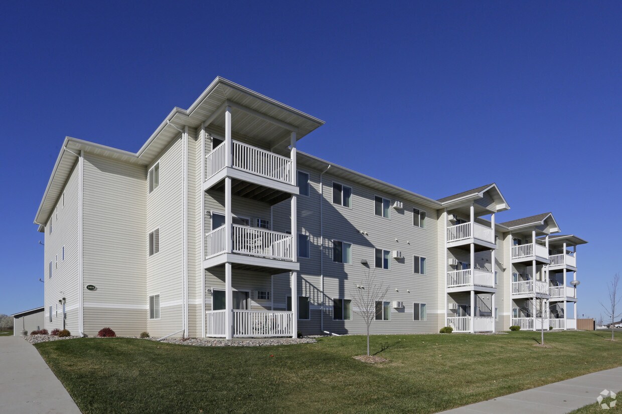 Southwood Apartments Minot, ND