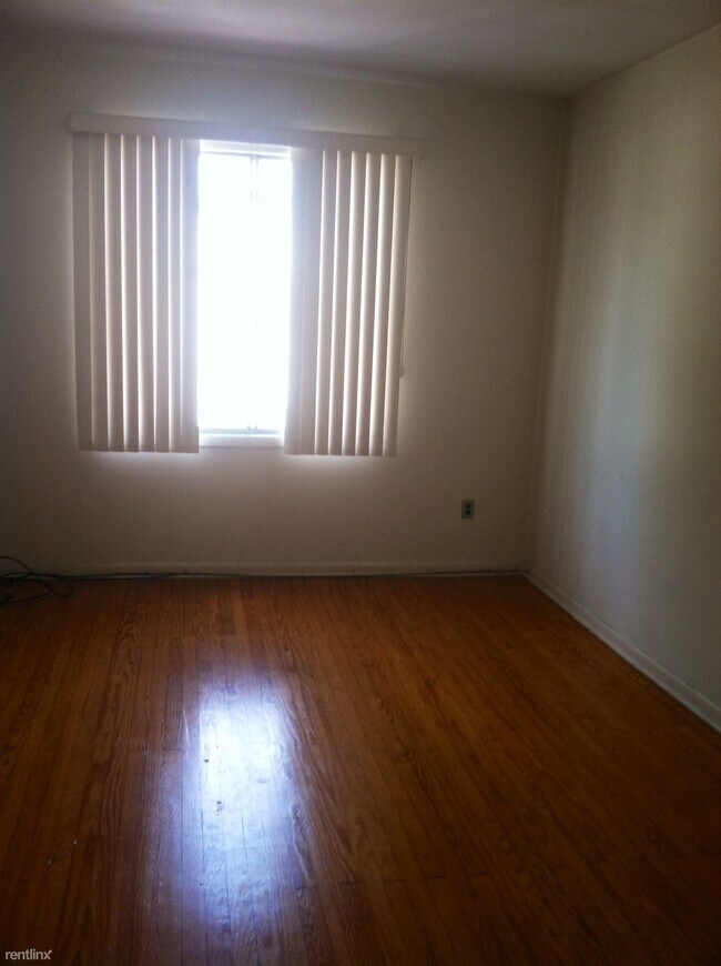 Building Photo - 1780 Brick Ave