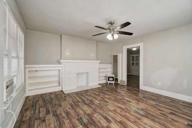 Photo - Cozy 1-Bedroom Home with W/D Connections Near Scissortail Park & Wheeler District!