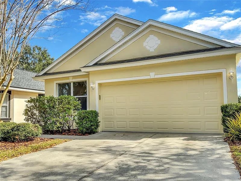 6008 Skylarkcrest Dr, Lithia, FL 33547 House for Rent in Lithia, FL