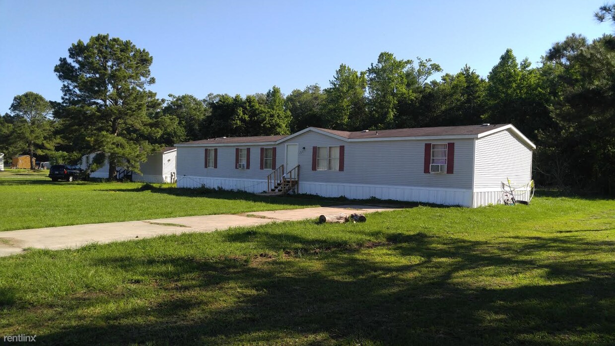 Primary Photo - 4 br, 2.5 bath House - 436 Blake St