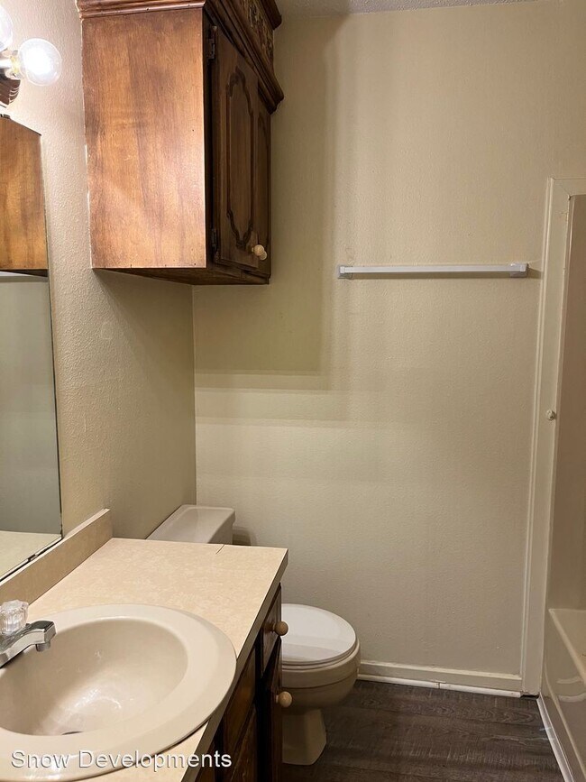 Foto del edificio - 2 br, 1 bath House - 407 Wade St