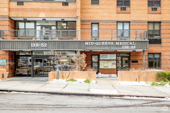 Building Photo - Scheuer House of Flushing