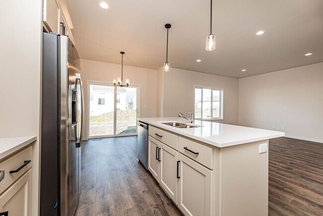 Building Photo - Brand New 3 Bed 2.5 Bath Single Family Home