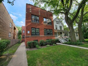 Building Photo - 1624 Washington St