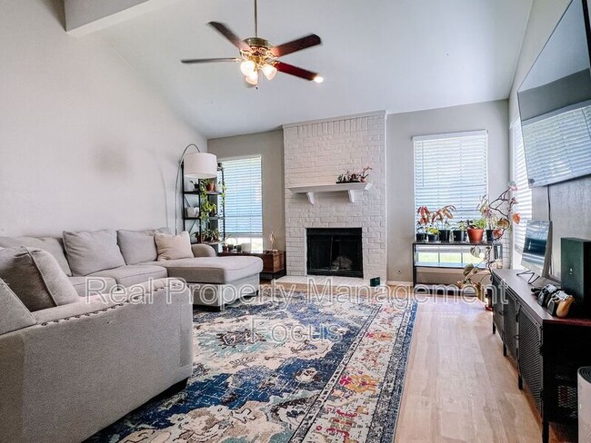 Photo - 1536 Timber Creek Rd House