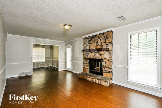 Building Photo - 3758 Rippling Creek Ln