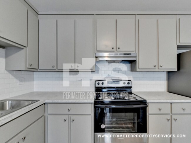 Building Photo - 1 bed / 1 bath unit in Conyers available T...