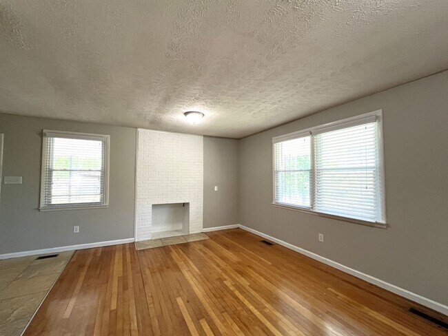 Foto del edificio - Great 3 Bedroom Home on Large Lot in Mount Juliet!