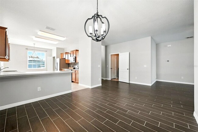 Foto del edificio - 2818 Youngford St