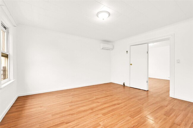 Foto del edificio - 9150 121st St