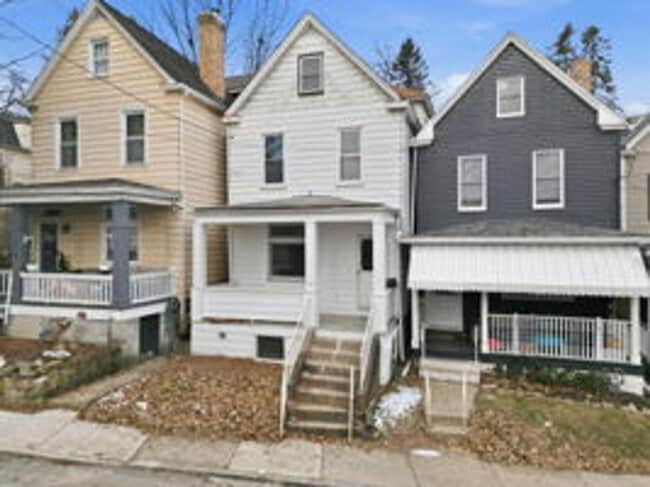 Building Photo - 312 Midland Ave