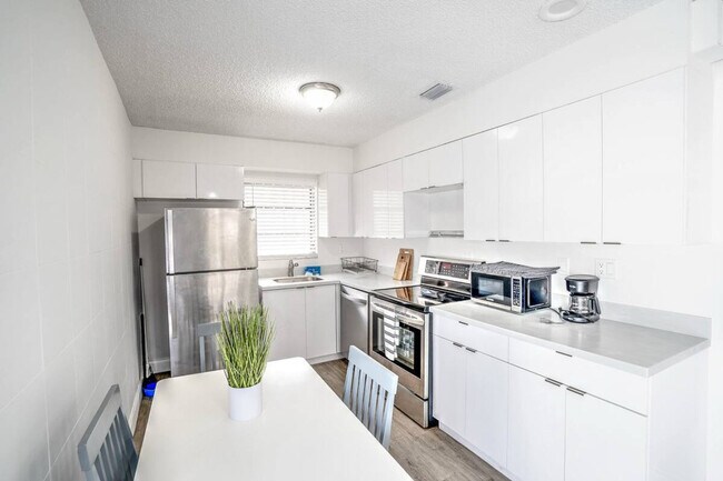 Foto del edificio - 470 SW 7th St